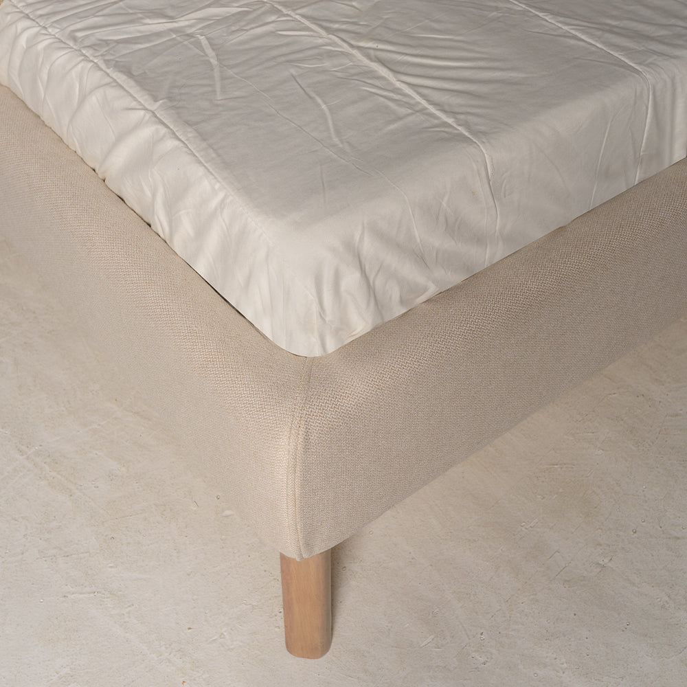 Tranquil Retreat Bed