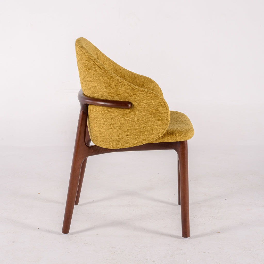 Wingman Chair