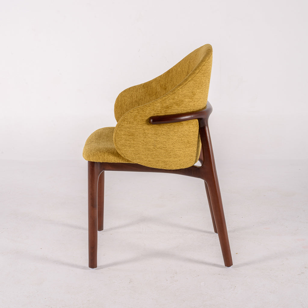 Wingman Chair