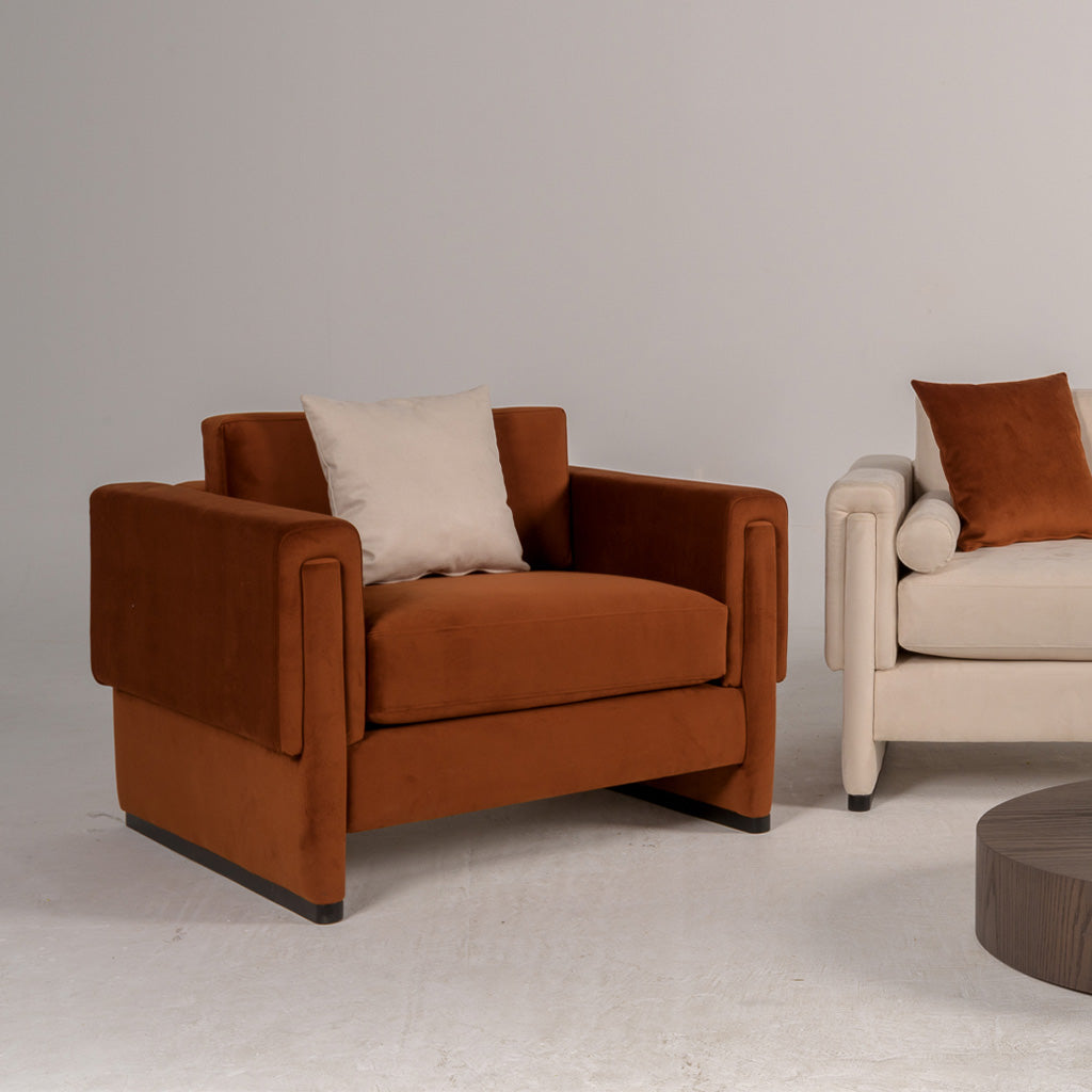 Romicapo Chair