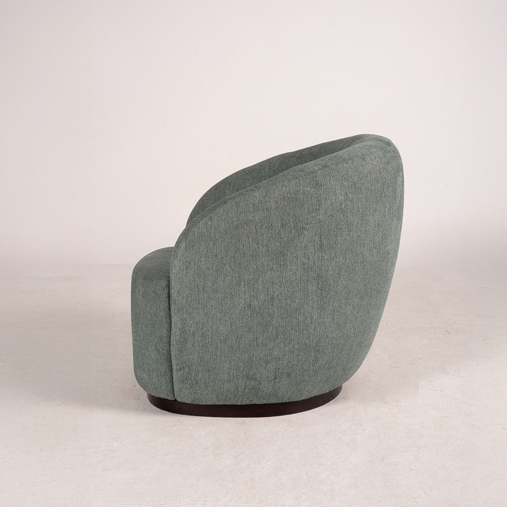 The Valente Chair